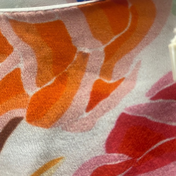 All Things Mochi White Floral Silk Clara skirt XS - Picture 14 of 15